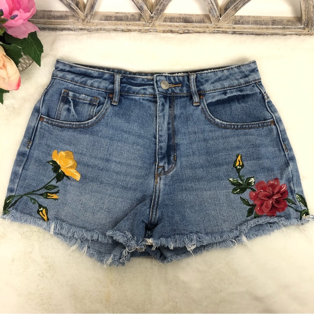 PACSUN High Rise denim floral embroidered boho, hippie cutoff shorts size 27 - Picture 2 of 13
